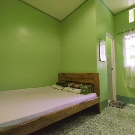 Barril Green Homestay Batuan Exterior photo